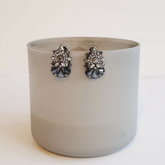 Jewelry - Ann Taylor Earrings Art Deco 1920s style Glamour